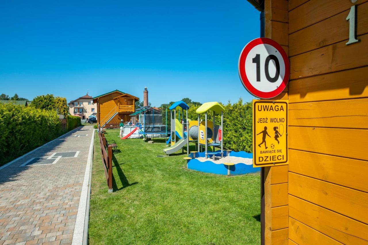 Domki, Apartamenty I Restauracja Wloczega غونسكي المظهر الخارجي الصورة